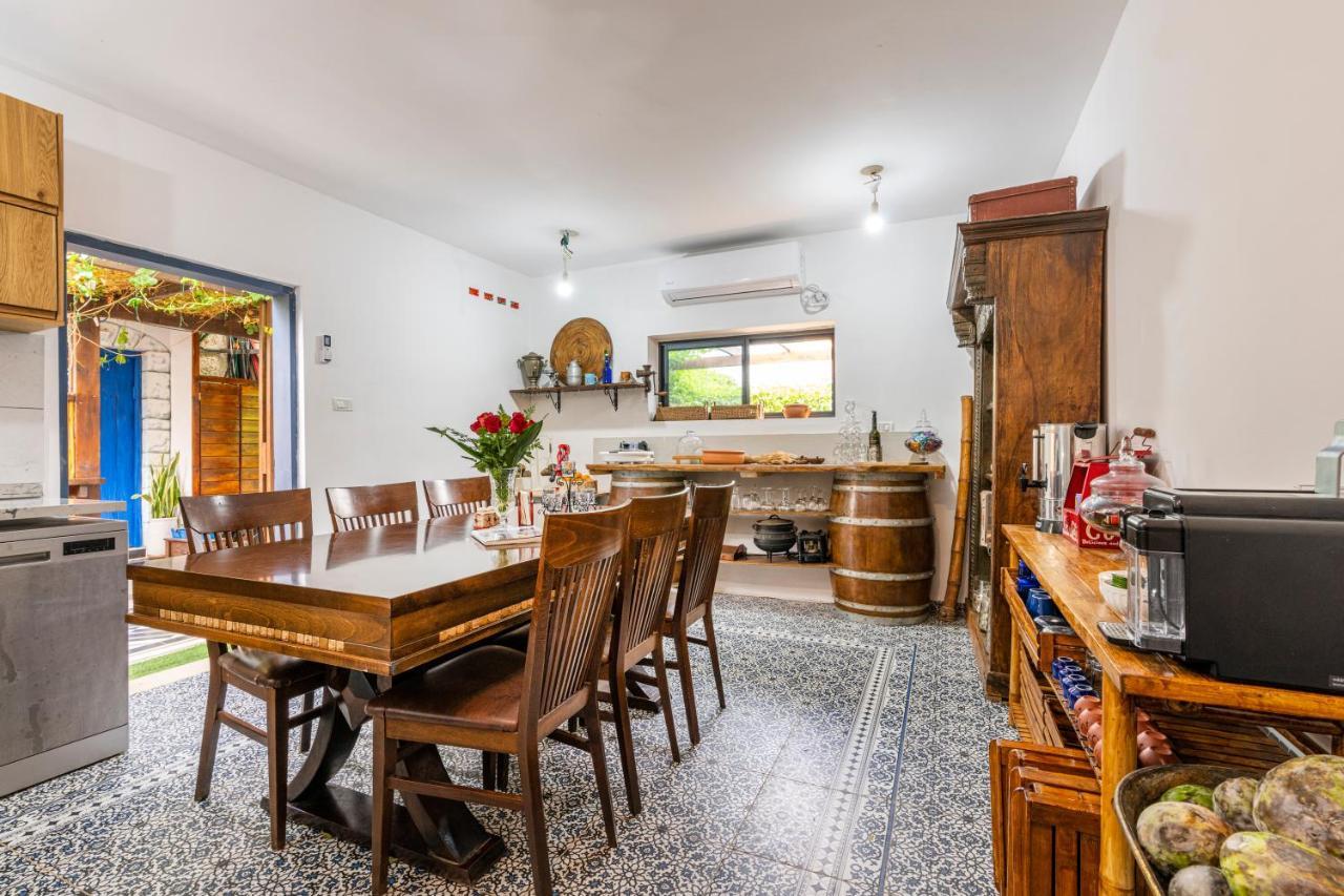 하데라 Ahuzat Shaul Seaside B&B 외부 사진