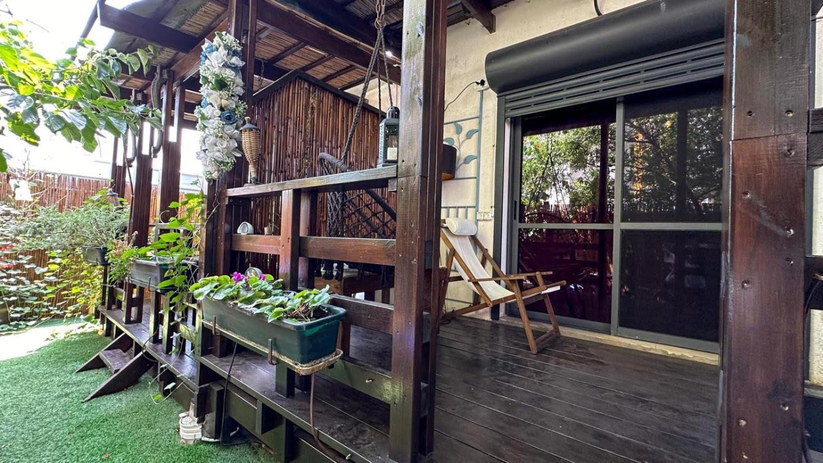 하데라 Ahuzat Shaul Seaside B&B 외부 사진