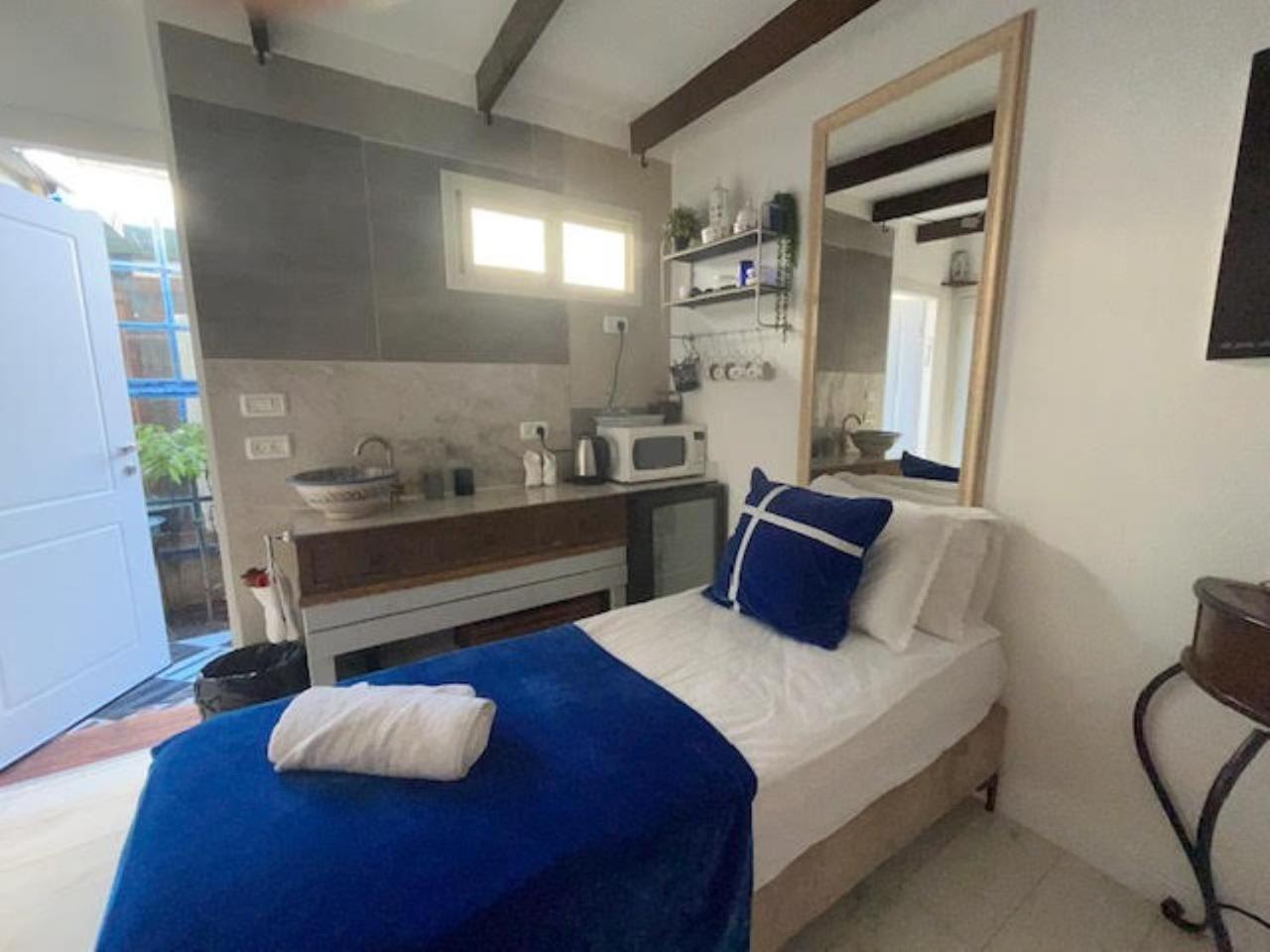 하데라 Ahuzat Shaul Seaside B&B 외부 사진